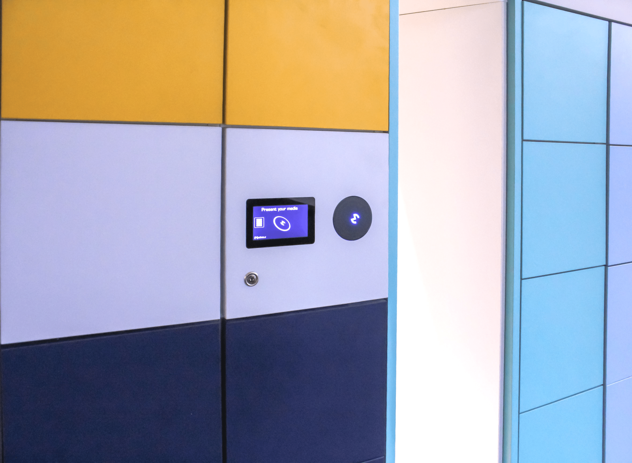 MiniTouch smart locker control panel